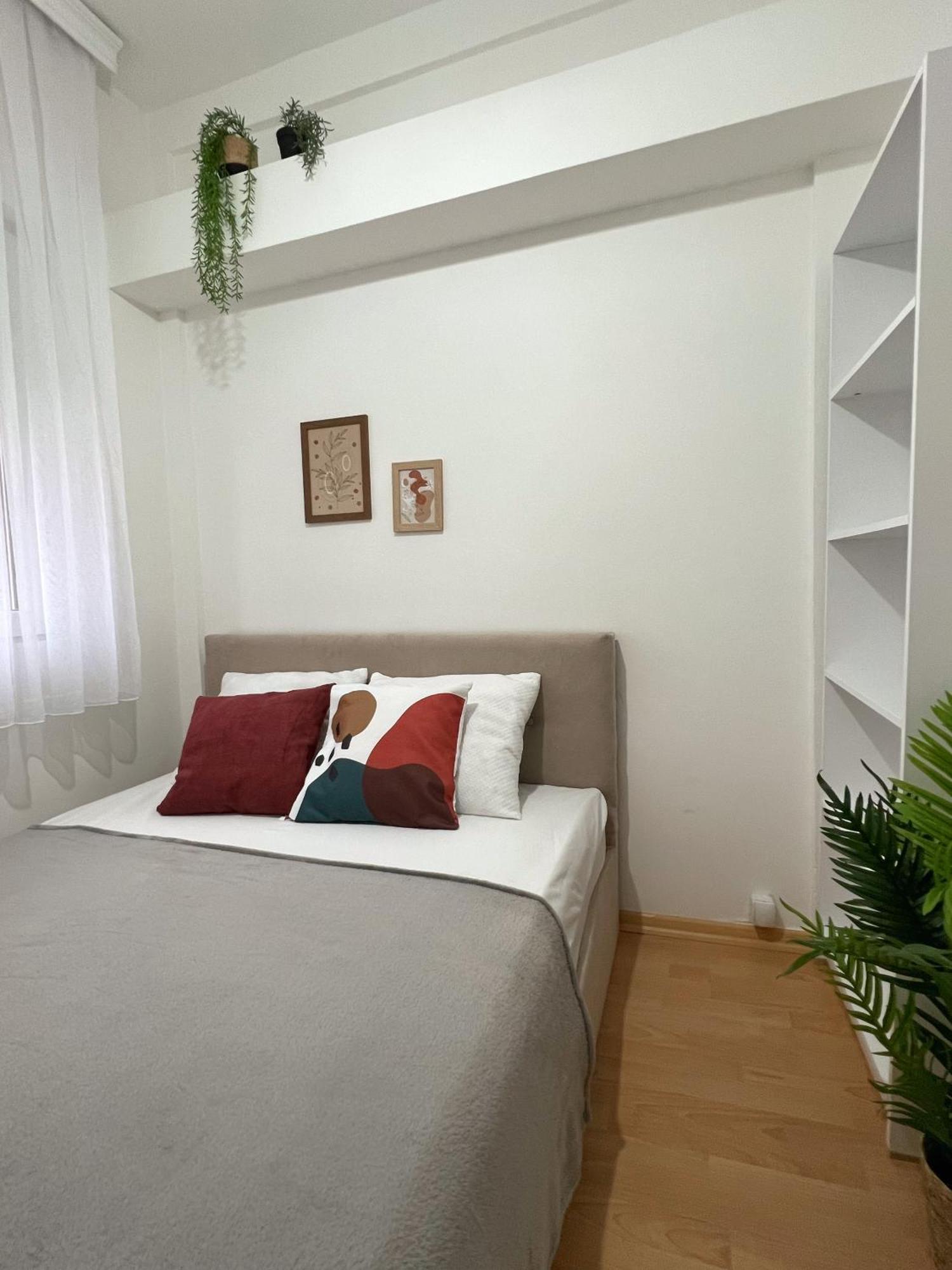 Charming 2 Bedroom Apartment Skopie Exterior foto